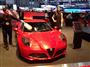 伊アルファロメオのスポーツカー＝４日、ジュネーブモーターショー