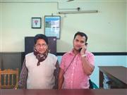 コムラプール駅案内所の係員。かかってきてもいない受話器を持ってポーズをとるなどサービス精神旺盛