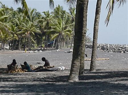 大地からの自然放射線量が高いインド・ケララ州の海岸