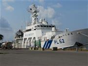 沖縄県石垣市に停泊している海上保安庁の「いしがき」＝２０１４年３月２３日（渡辺武達さん提供）