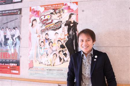 「人のためになる仕事を」と高専で有機化学を専攻。「全然違う形になったけれど、思いはずっと同じ」と話す、舞台俳優の玉野和紀（かずのり）さん＝２０１４年３月１１日（津川綾子撮影）