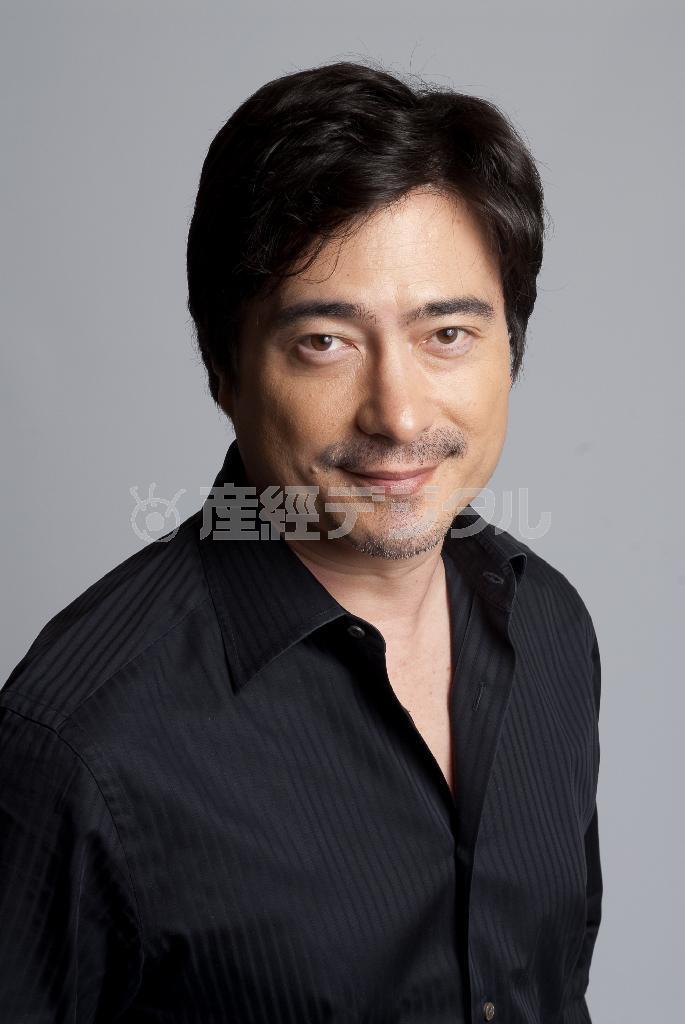 ラジオ番組「ＫＩＲＩＮ＿ＩＣＨＩＢＡＮ＿ＳＨＩＢＯＲＩ＿ＯＮＥ＿ＡＮＤ＿ＯＮＬＹ」（毎週月～木曜１６：１５～１６：３０）ナビゲーター、ジョン・カビラさん（Ｊ－ＷＡＶＥ提供）