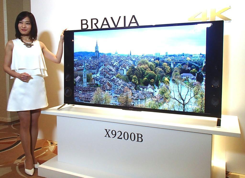 ソニーが発売する４Ｋ対応テレビの新製品＝１５日、東京都港区