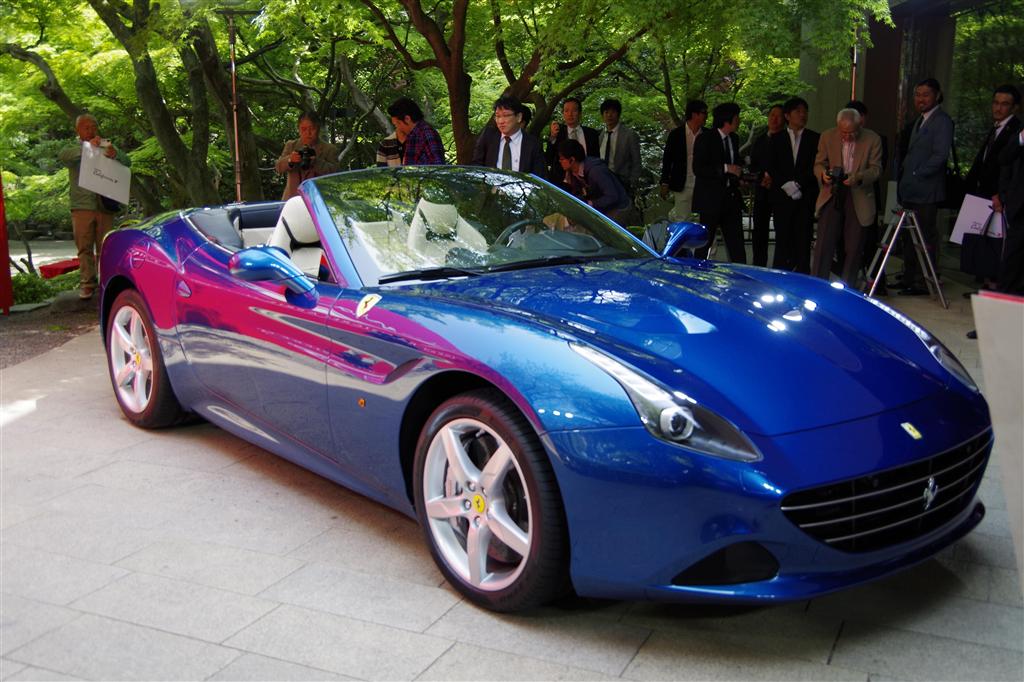 日本で初めて公開されたフェラーリの新型モデル「カリフォルニアＴ」