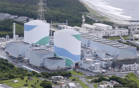 一番早く審査が進む九州電力川内原発。左から１号機、２号機