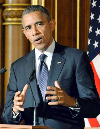 共同記者会見で発言するオバマ米大統領＝２４日午後、東京・元赤坂の迎賓館（代表撮影）