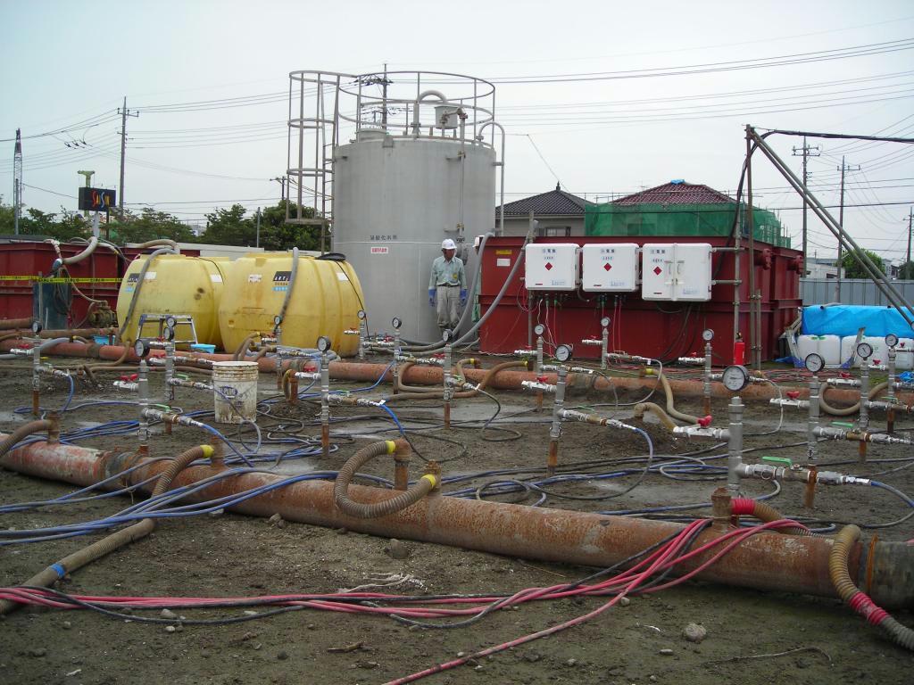 原位置浄化技術による土壌汚染対策工事の様子