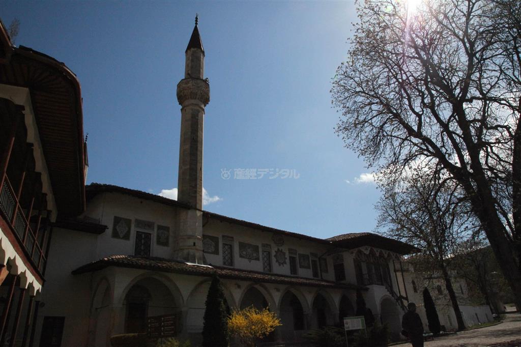 １６世紀から１８世紀にかけてクリミア・ハン国の首都だったバフチサライに残る宮殿。この宮殿で歴代君主が暮らした＝２０１４年３月２９日、ウクライナ・クリミア半島。※２０１４年３月１８日、ロシアのウラジーミル・プーチン大統領は首都モスクワのクレムリン（大統領府）での演説で、ウクライナ南部クリミア自治共和国と特別市セバストポリのロシア連邦への併合を宣言した。