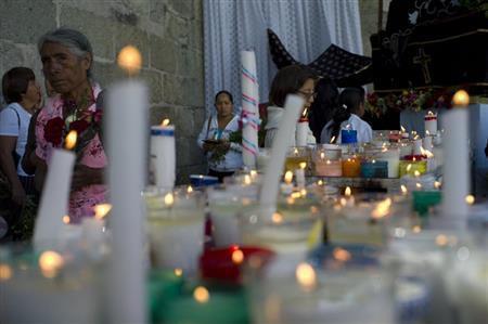 宗教関連の催しが各地で頻繁に行われていた＝２０１２年１２月１８日、メキシコ・オアハカ（緑川真実さん撮影）