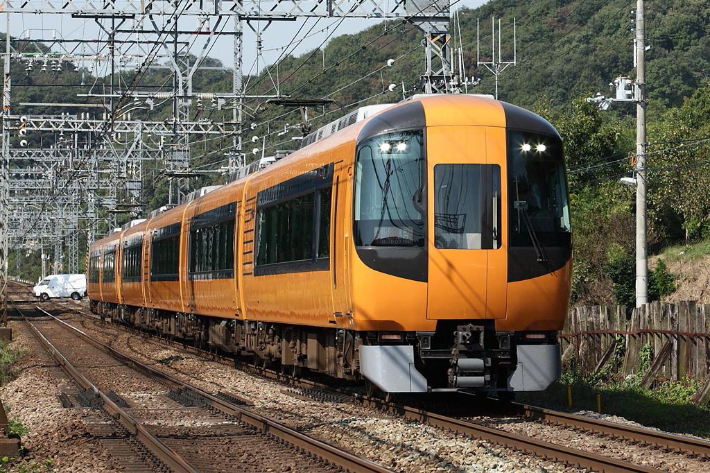 「きんてつHappy Train」は、特急列車を１両貸し切って行われる（近畿日本鉄道提供）