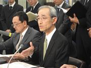 会見する三菱ＵＦＪフィナンシャル・グループの平野信行社長＝１４日、日銀本店（万福博之撮影）