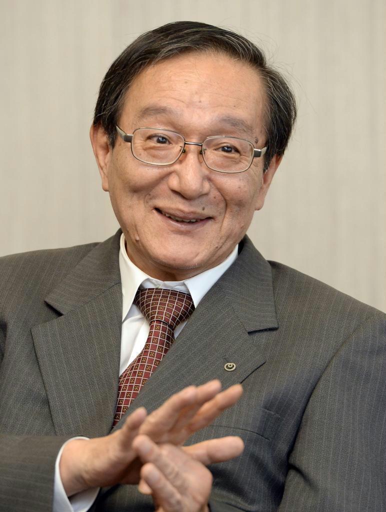 インタビューに応じるＮＴＴの鵜浦博夫社長＝１９日、東京都千代田区