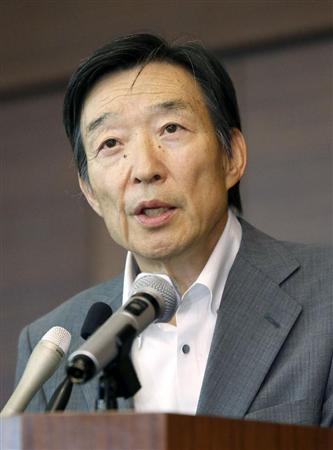 講演する日銀の岩田規久男副総裁＝２６日午後、東京・東新橋の共同通信社