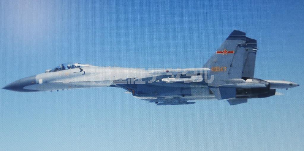 中国軍のＳｕ２７戦闘機（防衛省提供）