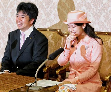 典子女王殿下ご婚約内定会見詳報 上 ゆっくりと進めさせていただきました 2 2ページ Sankeibiz サンケイビズ