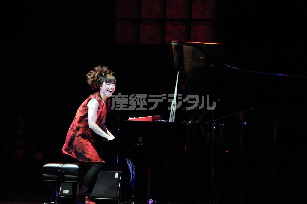 ２０１１年の東京ＪＡＺＺに出演した上原ひろみ＝２０１１年９月３日（提供写真）