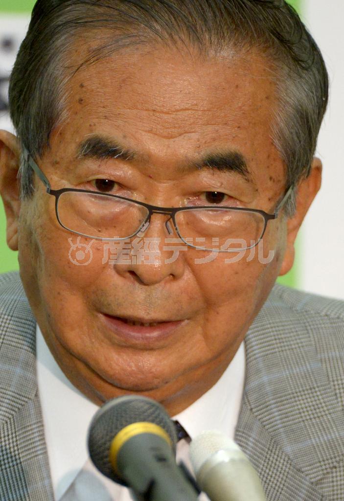 国会内で記者会見する日本（にっぽん）維新の会の石原慎太郎共同代表＝２０１４年５月２９日、東京都千代田区（酒巻俊介撮影）