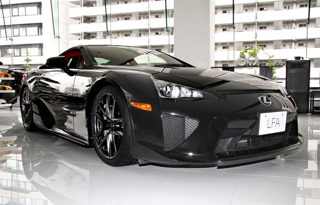 レクサスＬＦＡ