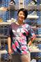 アディダス＿オリジナルスのぼかし模様のきいたＴシャツ（５３００円）＝２０１４年５月２８日、東京都新宿区（田中幸美撮影）