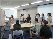 ダイキン工業で育休から復帰した社員に対し開かれたセミナー＝大阪市北区