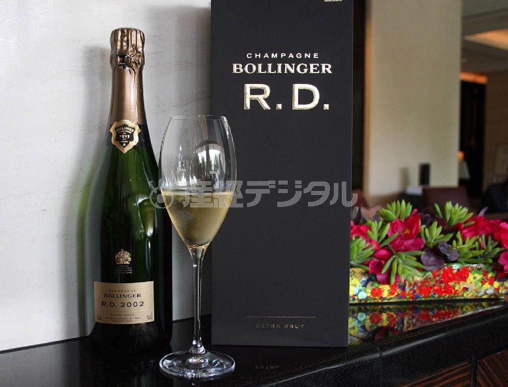 ファースト・リリースから５０年目の「ボランジュ＿Ｒ．Ｄ．２００２」＝２０１４年７月１日（青木冨美子さん撮影）