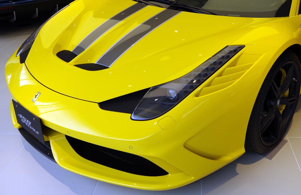 フェラーリ「４５８スペチアーレ」