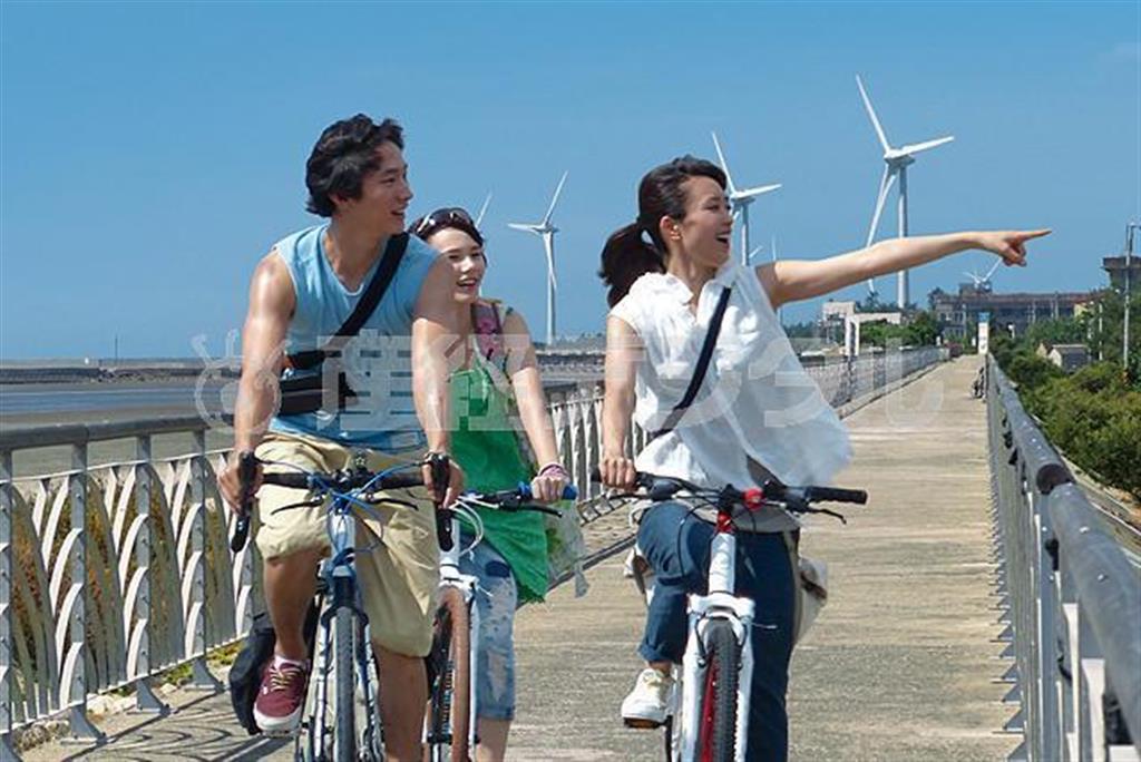 【かざすンＡＲ（視聴無料）】映画「南風（なんぷう）」（萩生田宏治監督）。７月１２日公開（ビターズ・エンド提供）。（Ｃ）２０１４＿Ｄｒｅａｍｋｉｄ／好好看國際影藝