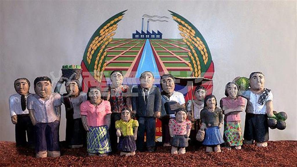 映画「消えた画＿クメール・ルージュの真実」（リティ・パニュ監督）。公開中（スリーピン提供）。（Ｃ）ＣＤＰ／ＡＲＴＥ＿Ｆｒａｎｃｅ／Ｂｏｐｈａｎａ＿Ｐｒｏｄｕｃｔｉｏｎ＿２０１３－Ａｌｌ＿ｒｉｇｈｔｓ＿ｒｅｓｅｒｖｅｄ