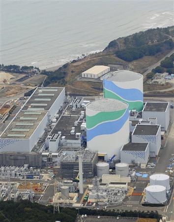 九州電力の川内原発。手前から１号機、２号機＝１月、鹿児島県薩摩川内市