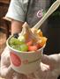 日本初上陸のフローズンヨーグルト店「ピンクベリー」のスイーツ（村島有紀撮影）