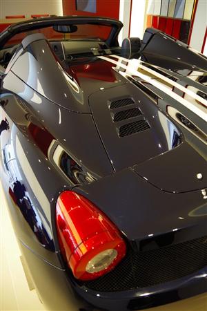 日本の「サムライ」をイメージしたテーラーメイド・プログラム版の「４５８スパイダー」