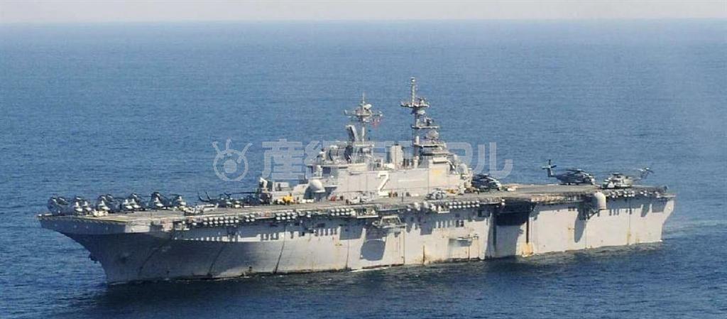 米海軍の強襲揚陸艦マキン・アイランドと同じ強襲揚陸艦エセックス