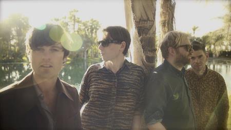 ダンサブルなロックで人気の英ロックバンド、フランツ・フェルディナンドは７月２５日のヘッドライナーを務める（提供写真）