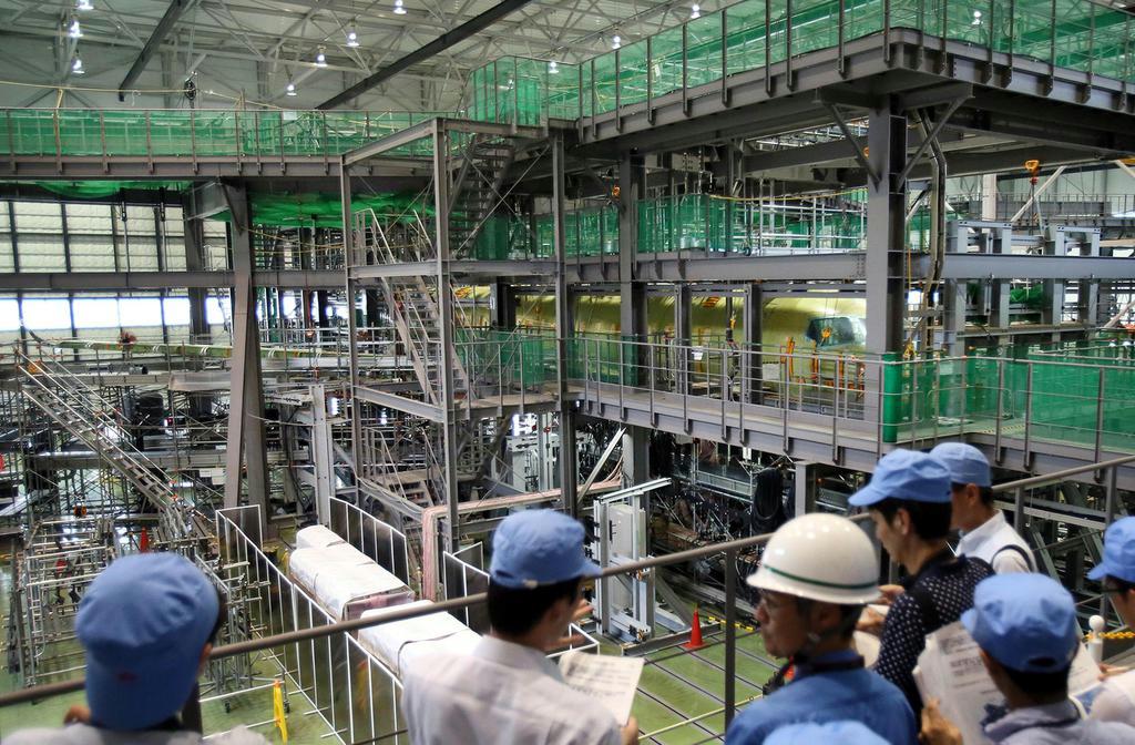 報道陣に公開された、ＭＲＪの強度試験を行う技術試験場＝３日、愛知県豊山町（志儀駒貴撮影）