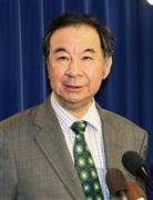 ＴＰＰ日米協議の終了後に記者会見する大江博首席交渉官代理＝５日、ワシントン（共同）