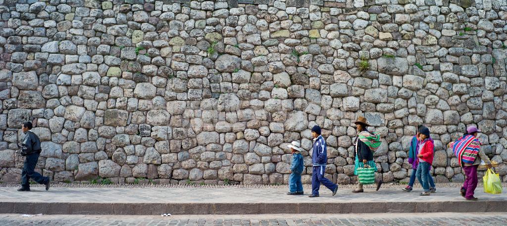 石造りの街として知られるクスコ＝ペルー・クスコ（緑川真実さん撮影）
