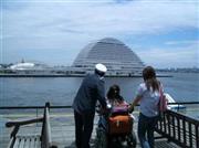 障がい者のニーズに合わせた都内観光プランの策定や旅に同行して介助するボランティアの手配も（提供写真）