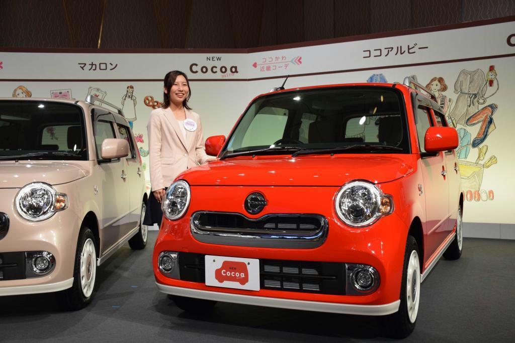 ダイハツ工業が一部改良した軽自動車「ミラココア」＝東京都港区