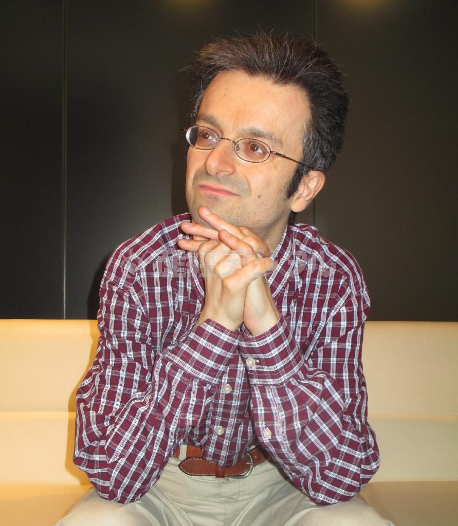 イタリアのピアニスト、アンドレア・バッケッティさん＝２０１４年７月９日（江原和雄撮影）