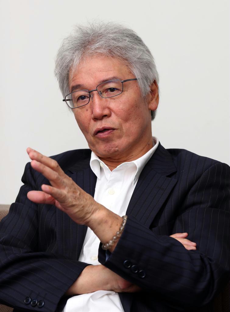 吉野家の安部修仁社長。業界の競争環境の変化を受け「旨い・安い・早いは不変だが、優先順位は変わる」と語った＝２９日、東京都北区