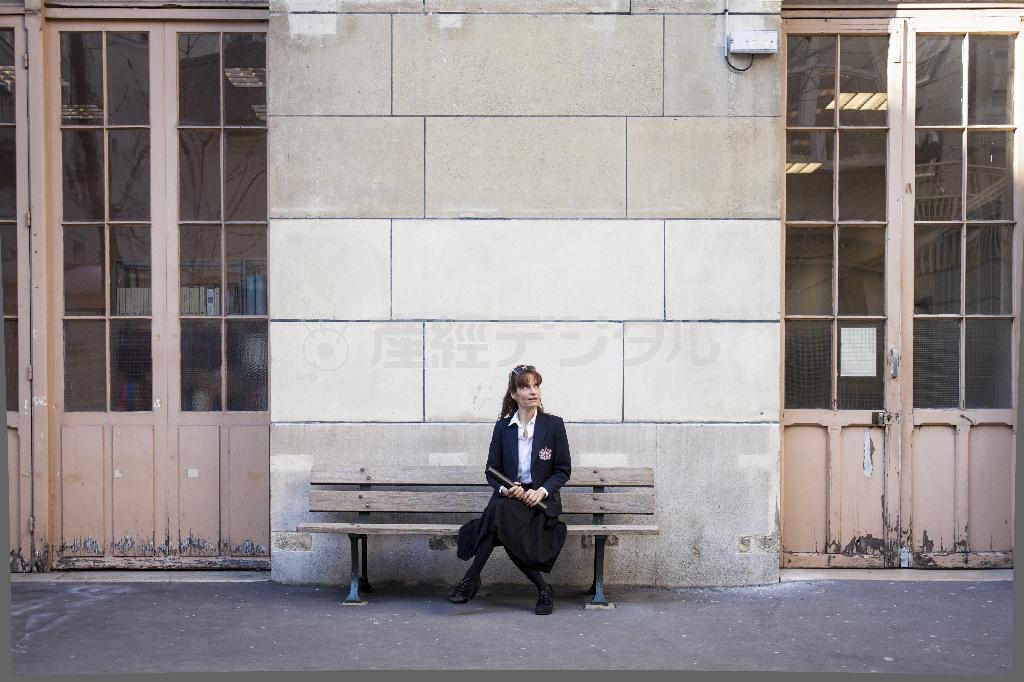 「息子の学校に行ってきました！」＝２０１３年２月１９日、フランス・首都パリ（クレモンティーヌさん提供）