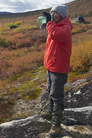 写真家、松本紀生（のりお）さん＝２０１４年８月３１日、米アラスカ州（本人提供）