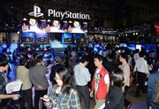 「東京ゲームショウ２０１４」のプレイステーションのブース。新作ゲームの発表が関心を集めた