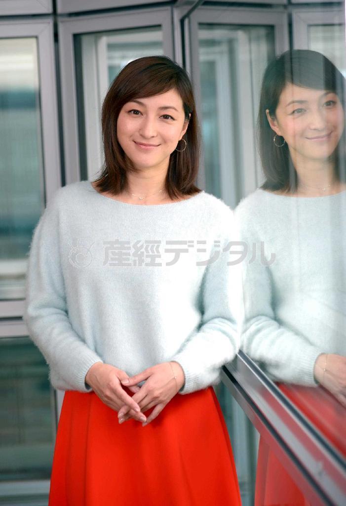 「たくさんの若い人たちに時代劇に興味を持ってもらえればうれしいです」と語る、女優の広末（ひろすえ）涼子さん＝２０１４年９月４日、東京都港区汐留（大山実撮影）