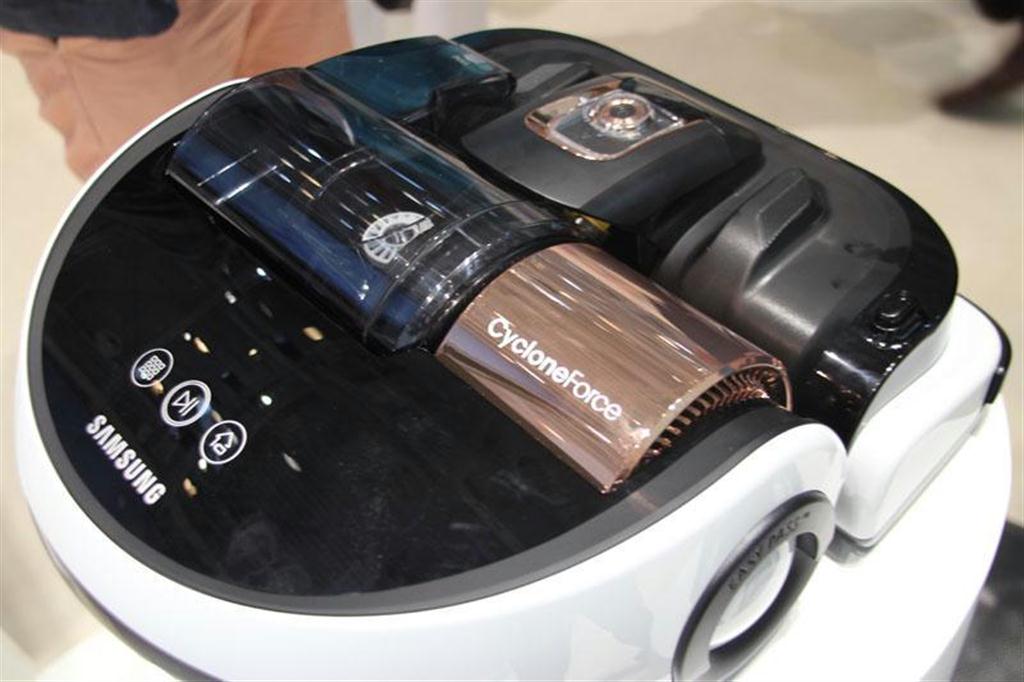 サムスンの新型ロボット掃除機「ＣｙｃｌｏｎｅＦｏｒｃｅ」