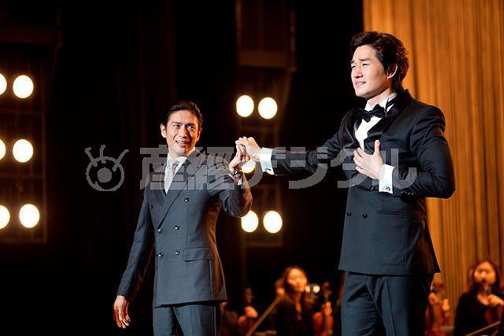 【かざすンＡＲ（視聴無料）】映画「ザ・テノール＿真実の物語」（キム・サンマン監督兼脚本）。１０月１１日公開（アルシネテラン提供）。（Ｃ）２０１４＿ＢＹ＿ＭＯＲＥ＿ＩＮ＿ＧＲＯＵＰ＿＆＿ＳＯＣＩＡＬ＿ＣＡＰＩＴＡＬ＿ＰＲＯＤＵＣＴＩＯＮ＿＆＿ＶＯＩＣＥ＿ＦＡＣＴＯＲＹ．ＡＬＬ＿ＲＩＧＨＴＳ＿ＲＥＳＥＲＶＥＤ．