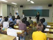 東日本国際大学の学生との交流。原子力を学ぶ学生と一般の学生の間のギャップが浮き彫りになった＝２０１４（平成２６）年８月２９日、福島県いわき市（東京都市大学＿有志学生記者）