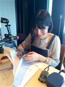 ラジオ番組「ＳＭＩＬＥ＿ＯＮ＿ＳＵＮＤＡＹ」（毎週日曜午前９時から午後１時）のナビゲーター、リアド慈英蘭（ジェイラン）さん（Ｊ－ＷＡＶＥ提供）