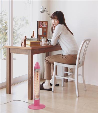 ５年目を迎えたサクラクレパスとのコラボ商品「コイズミクーピー遠赤電気ストーブ」