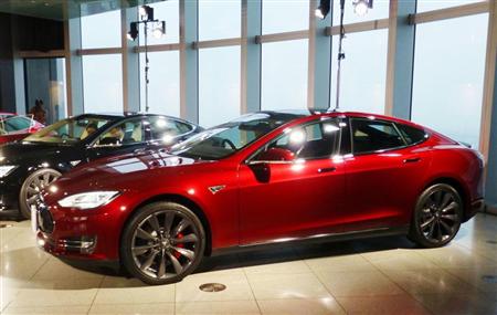 大胆な「設計構想」を取り入れたテスラ・モーターズの「モデルＳ」